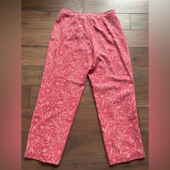 Tommy Bahama 100% Silk Floral Pants Size 4 - Picture 4 of 4